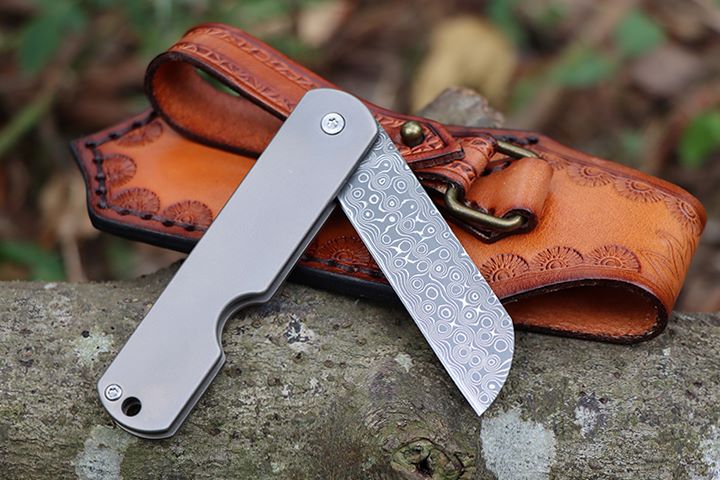 Portable no lock Damascus Small Fruit Knife with leather bag UD407691